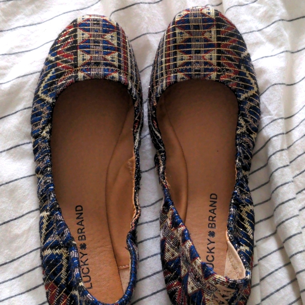 Lucky brand flats